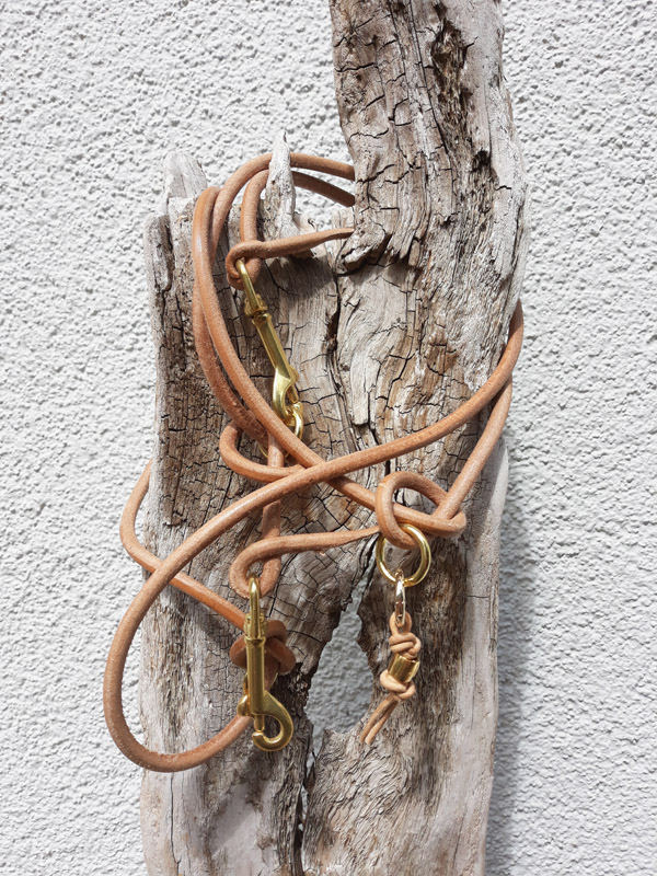 Leine Leder natur rund 3 Ringe Messing Schmuckanhaenger